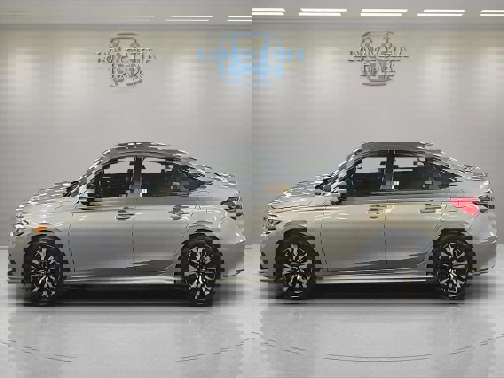 Used 2023 Honda Civic EX image 6