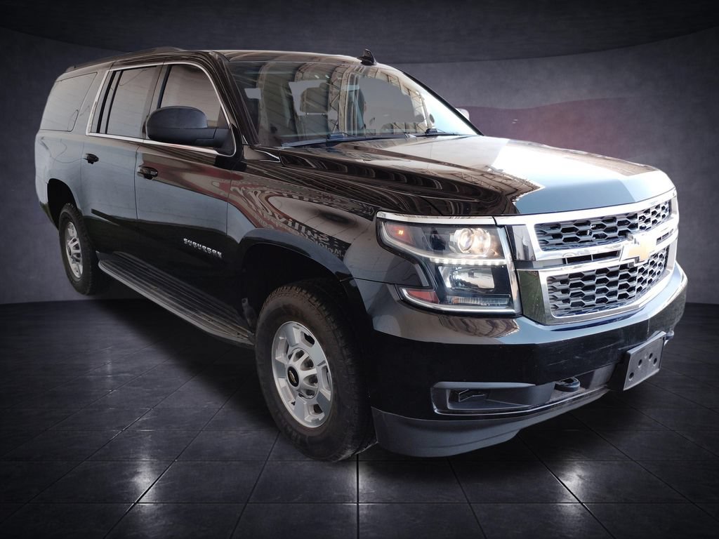 Used 2017 Chevrolet Suburban 3500 LS w/ Driver Alert Package AWD/4WD image 7