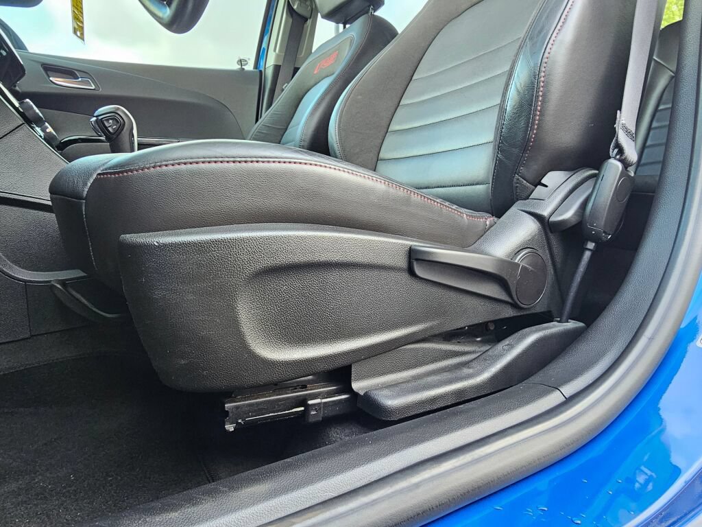 Used 2016 Chevrolet Sonic RS w/ Driver Confidence Package FWD image 37