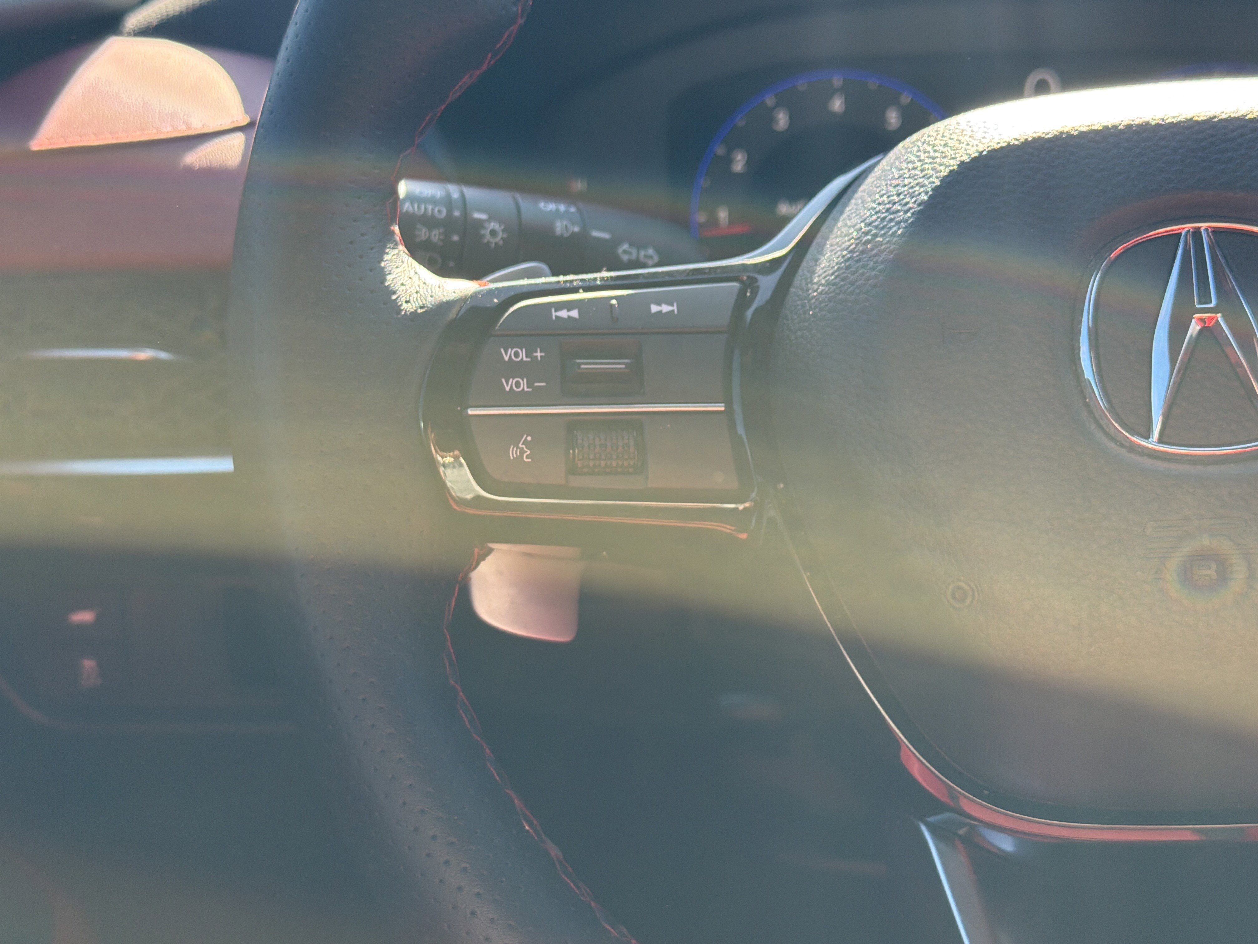 Certified 2025 Acura ADX A-Spec image 19