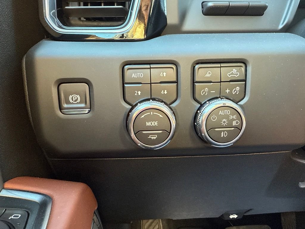 New 2026 GMC Sierra 2500 Denali Ultimate AWD/4WD image 23