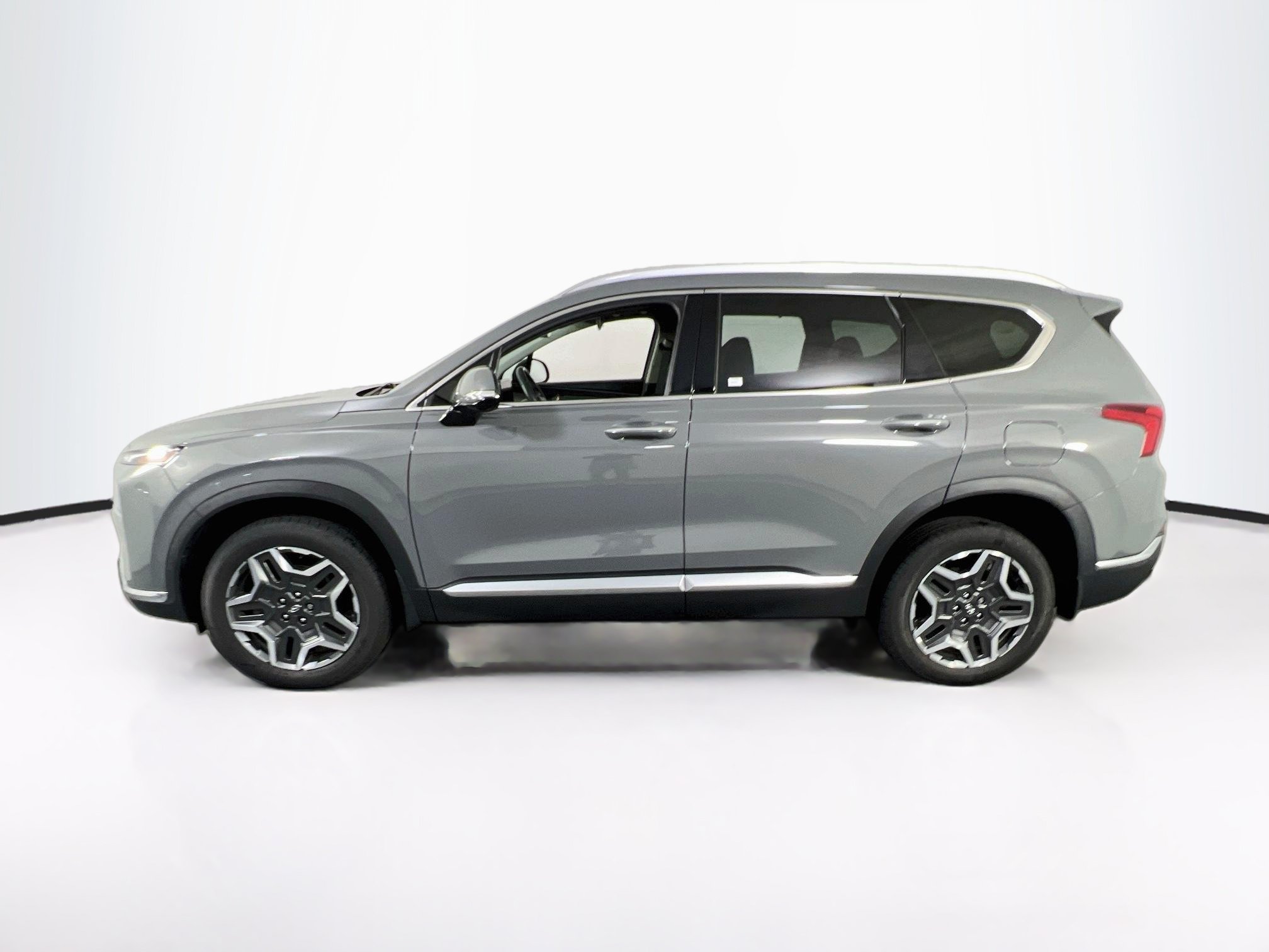 Used 2023 Hyundai Santa Fe SEL Premium w/ Cargo Package AWD/4WD image 8
