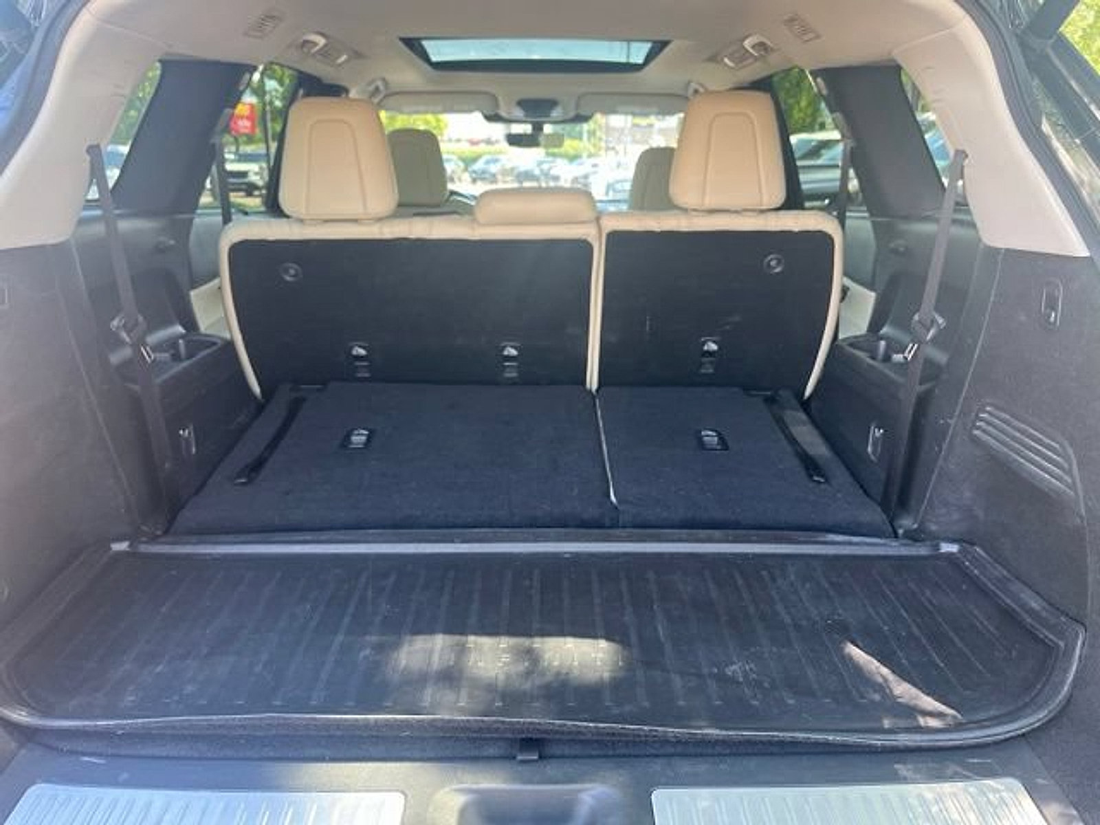 Certified 2023 INFINITI QX60 Luxe w/ Performance Audio Package AWD/4WD image 19