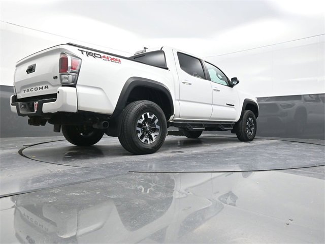 Used 2020 Toyota Tacoma TRD Off-Road image 33