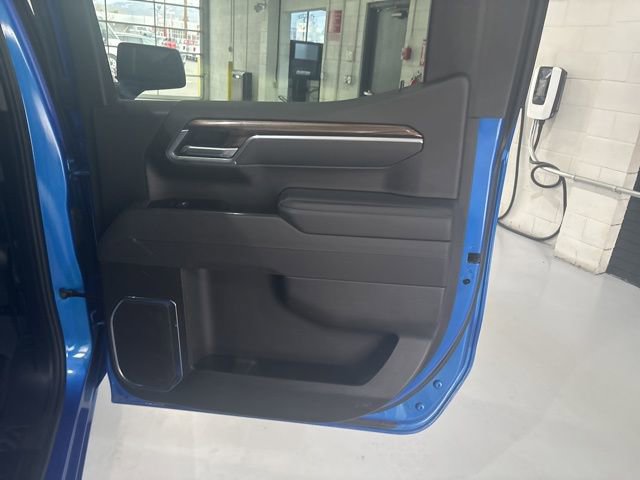 Used 2025 Chevrolet Silverado 1500 LT image 28