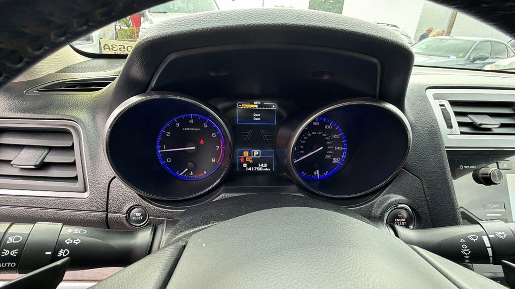 Used 2016 Subaru Outback 3.6R Limited image 30