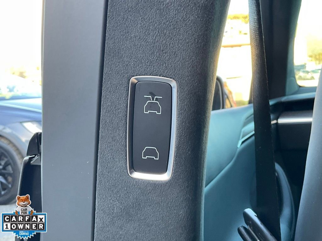Used 2023 Tesla Model X image 56