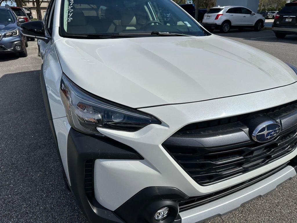 Used 2025 Subaru Outback Premium image 4