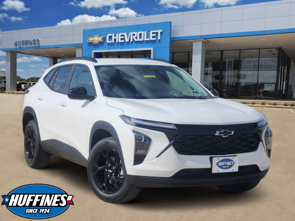 New 2026 Chevrolet Trax LT w/ Driver Confidence Package