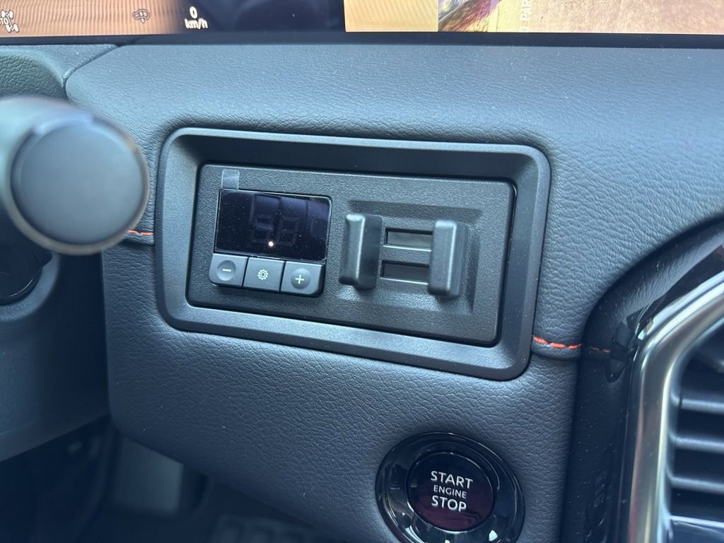 New 2026 Nissan Armada PRO-4X AWD/4WD image 36