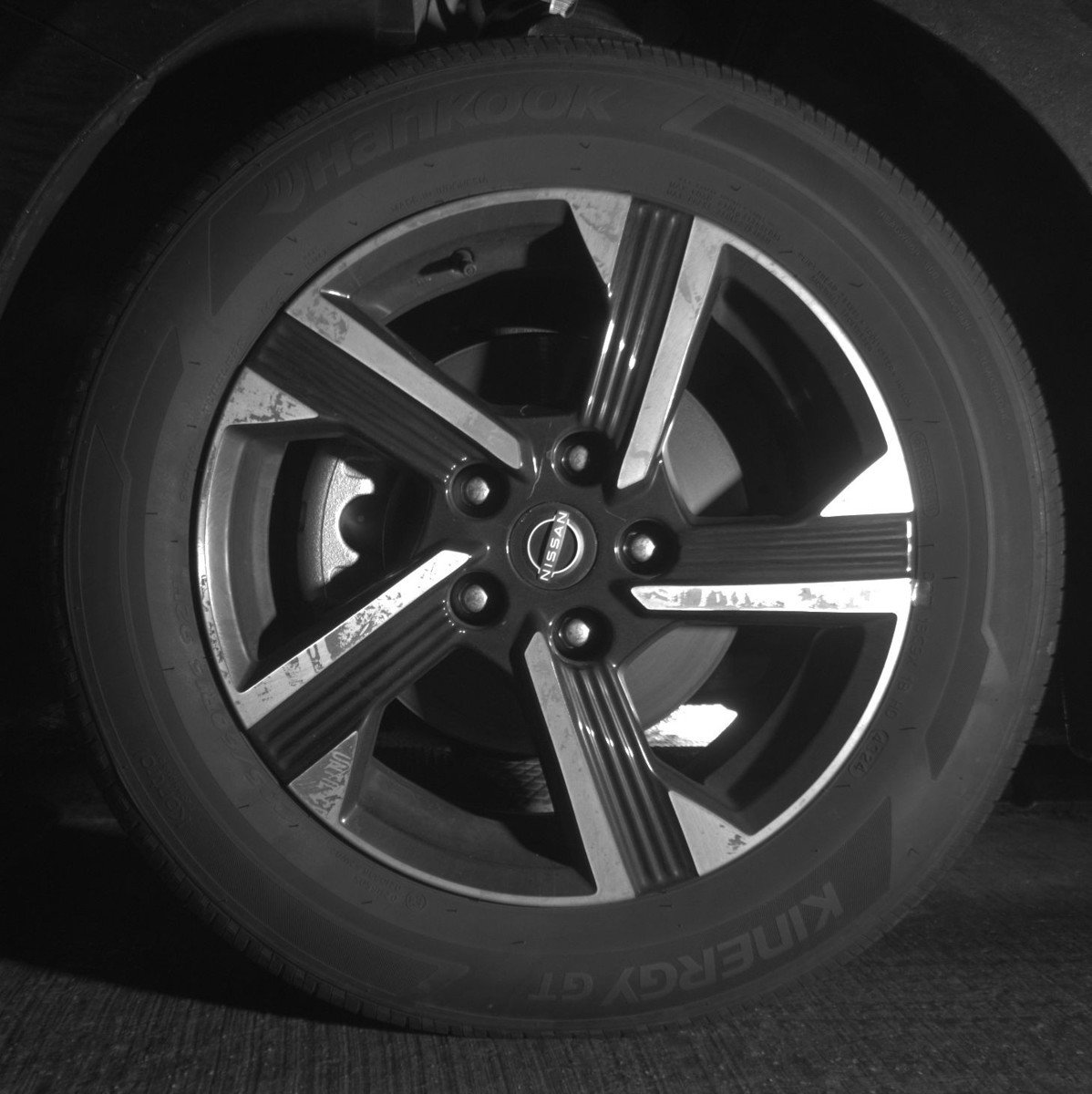 Used 2025 Nissan Sentra SV image 12