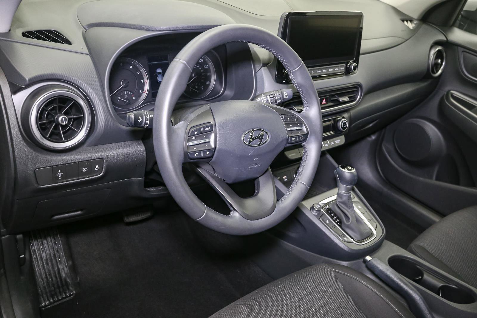 Used 2023 Hyundai Kona SEL w/ Convenience Package image 24