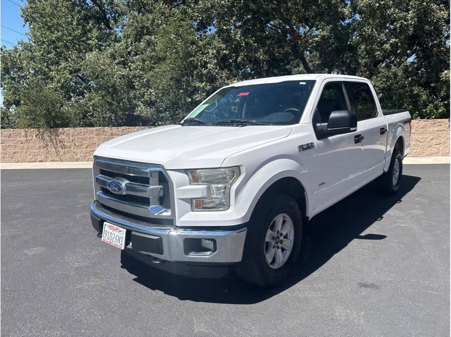Used 2016 Ford F150 XLT w/ Equipment Group 301A Mid AWD/4WD image 4