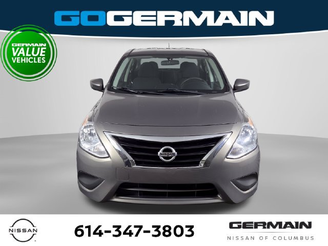 Used 2017 Nissan Versa SV FWD image 2