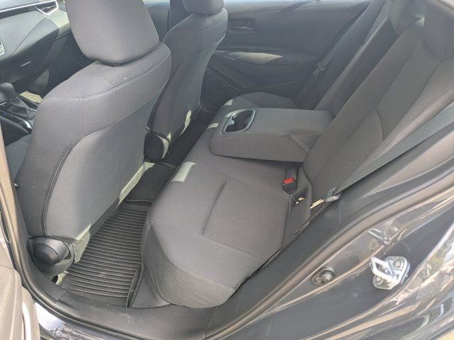 Used 2025 Toyota Corolla LE image 17
