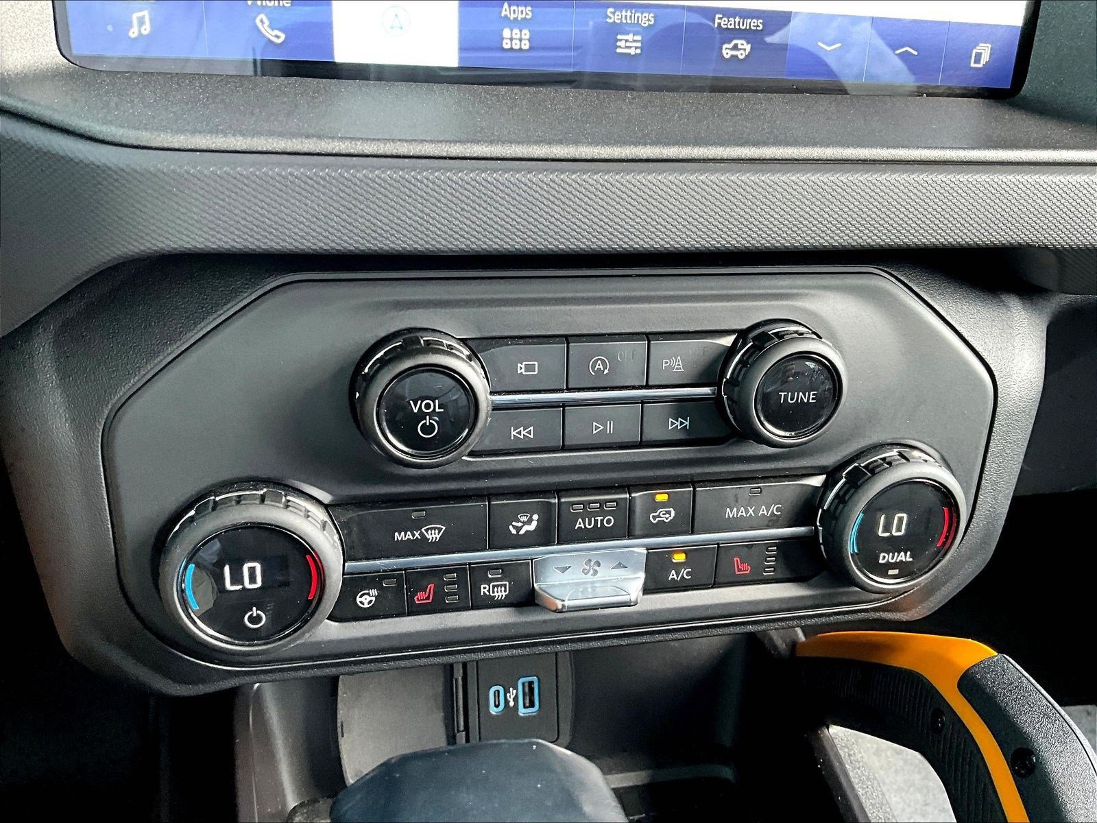 Used 2024 Ford Bronco Badlands AWD/4WD image 39