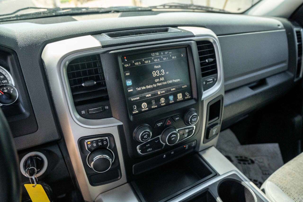 Used 2014 RAM 1500 Big Horn image 13