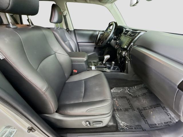 Certified 2023 Toyota 4Runner TRD Off-Road Premium w/ Moonroof Package AWD/4WD image 31