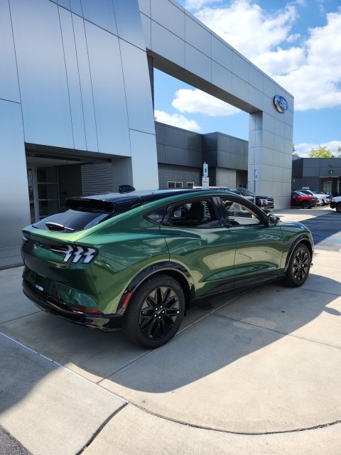 New 2026 Ford Mustang Mach-E Premium w/ Sport Appearance Package AWD/4WD image 8
