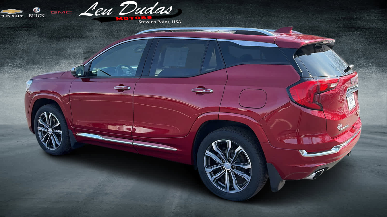 Used 2019 GMC Terrain Denali w/ Driver Alert Package II image 3