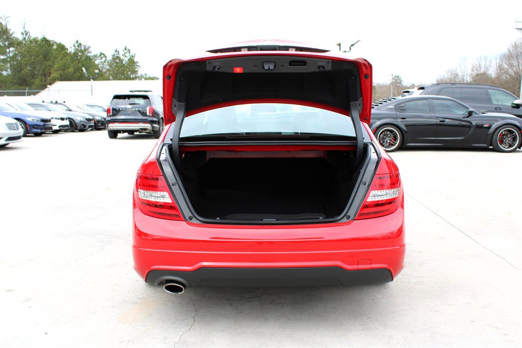 Used 2013 Mercedes-Benz C 250 Luxury image 32