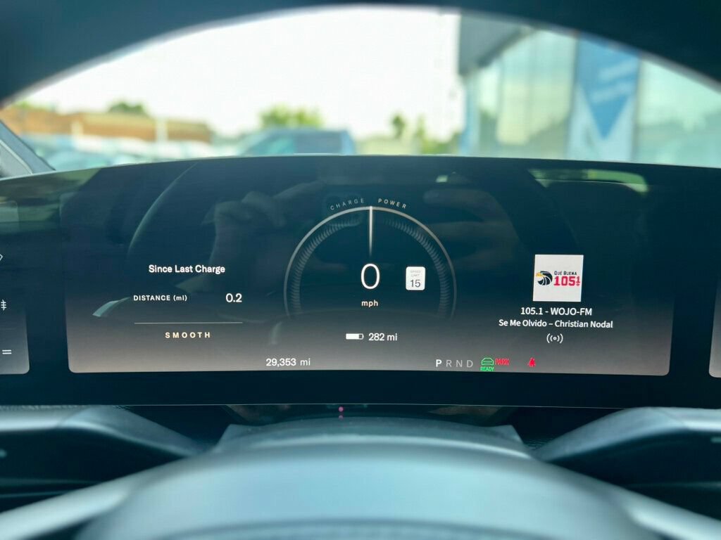 Used 2023 Lucid Air Touring AWD/4WD image 22