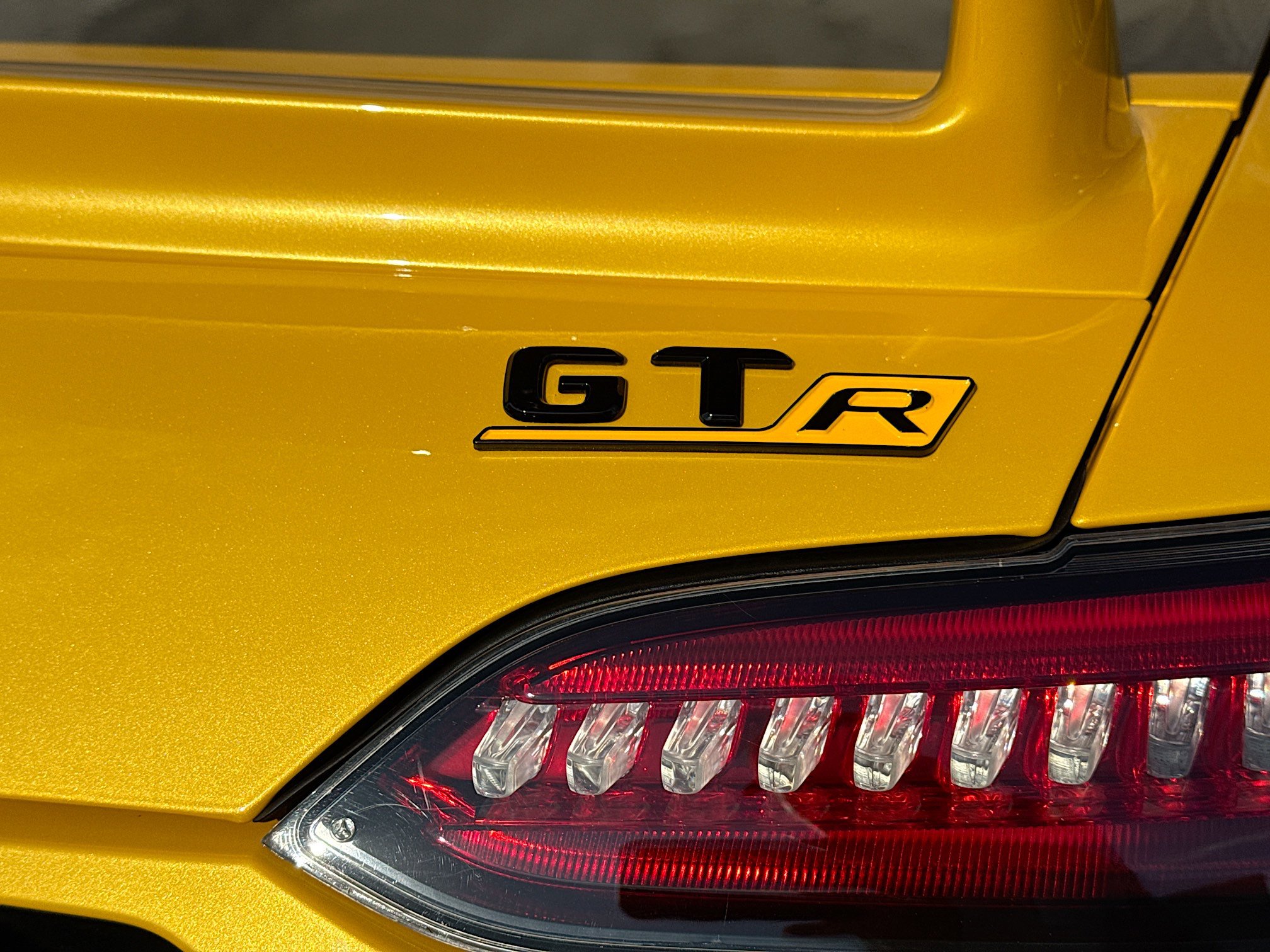 Used 2019 Mercedes-Benz AMG GT R image 11