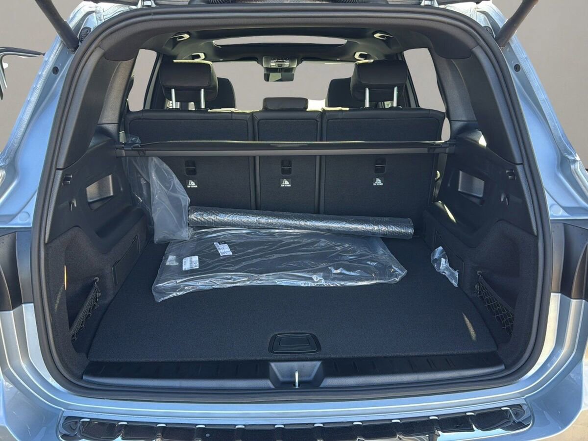 New 2026 Mercedes-Benz GLB 250 image 24