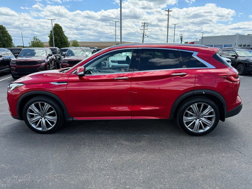 Used 2023 INFINITI QX50 Sensory AWD/4WD image 6