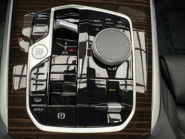 Used 2026 BMW X7 xDrive40i AWD/4WD image 20