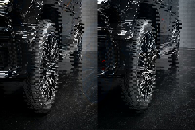 Used 2025 Mercedes-Benz G 63 AMG AMG G 63 image 14