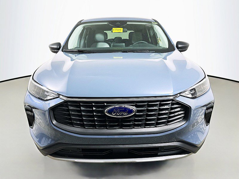 New 2026 Ford Escape Active image 2