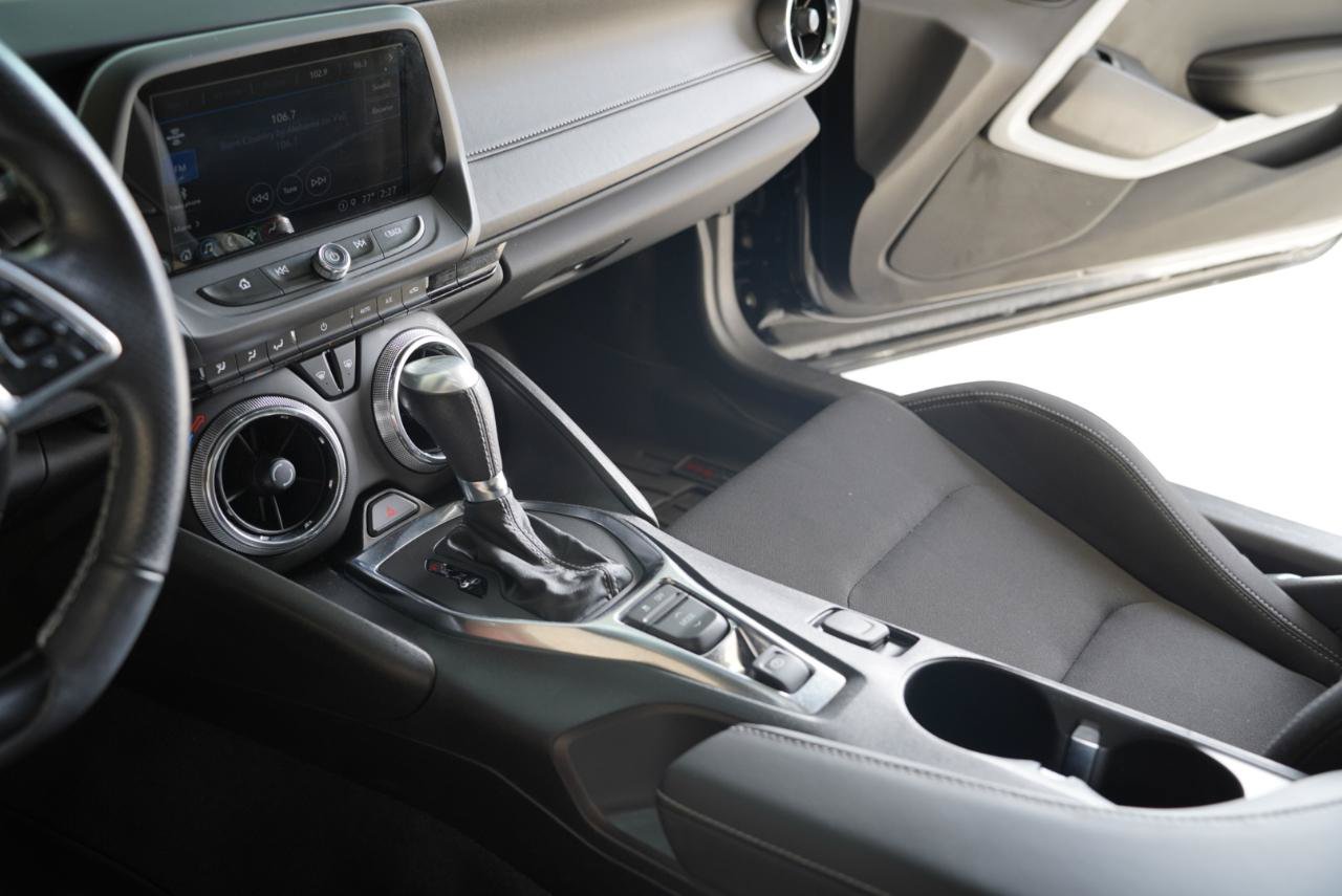 Used 2022 Chevrolet Camaro SS RWD image 18