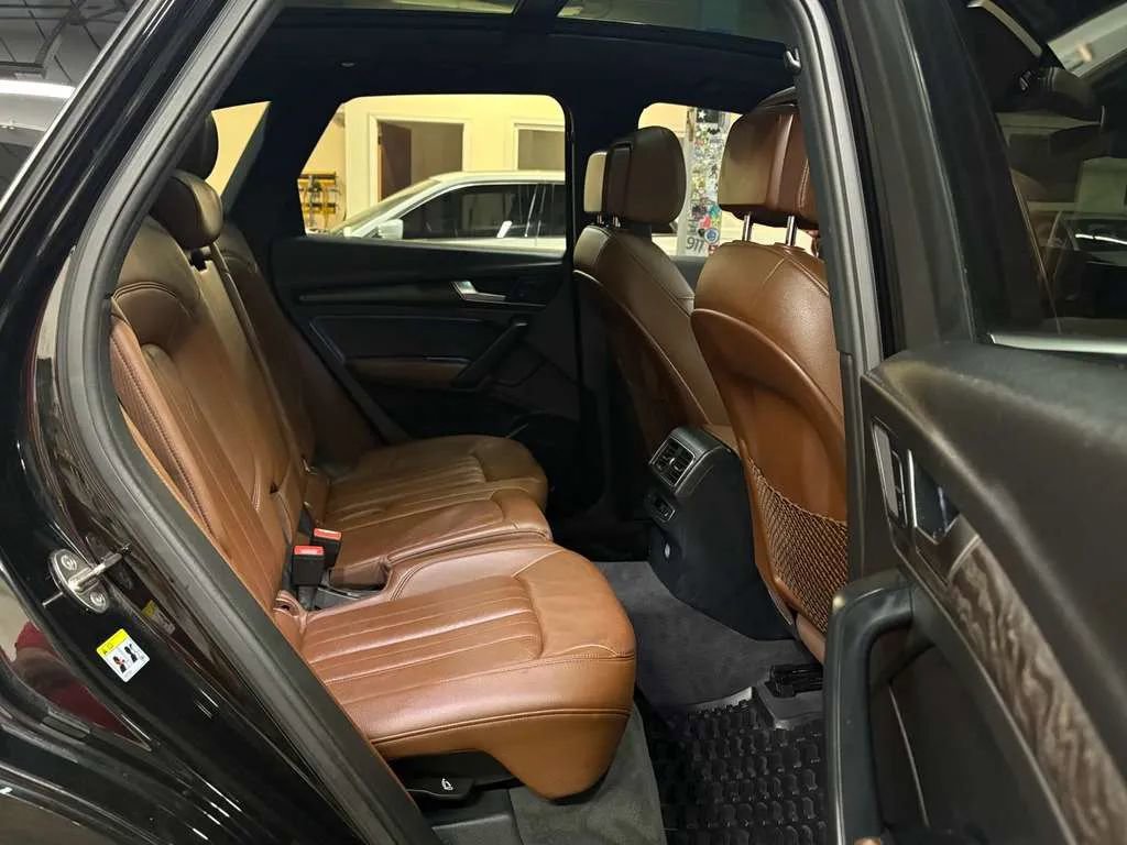 Used 2018 Audi Q5 2.0T Premium Plus w/ Premium Plus Package AWD/4WD image 22