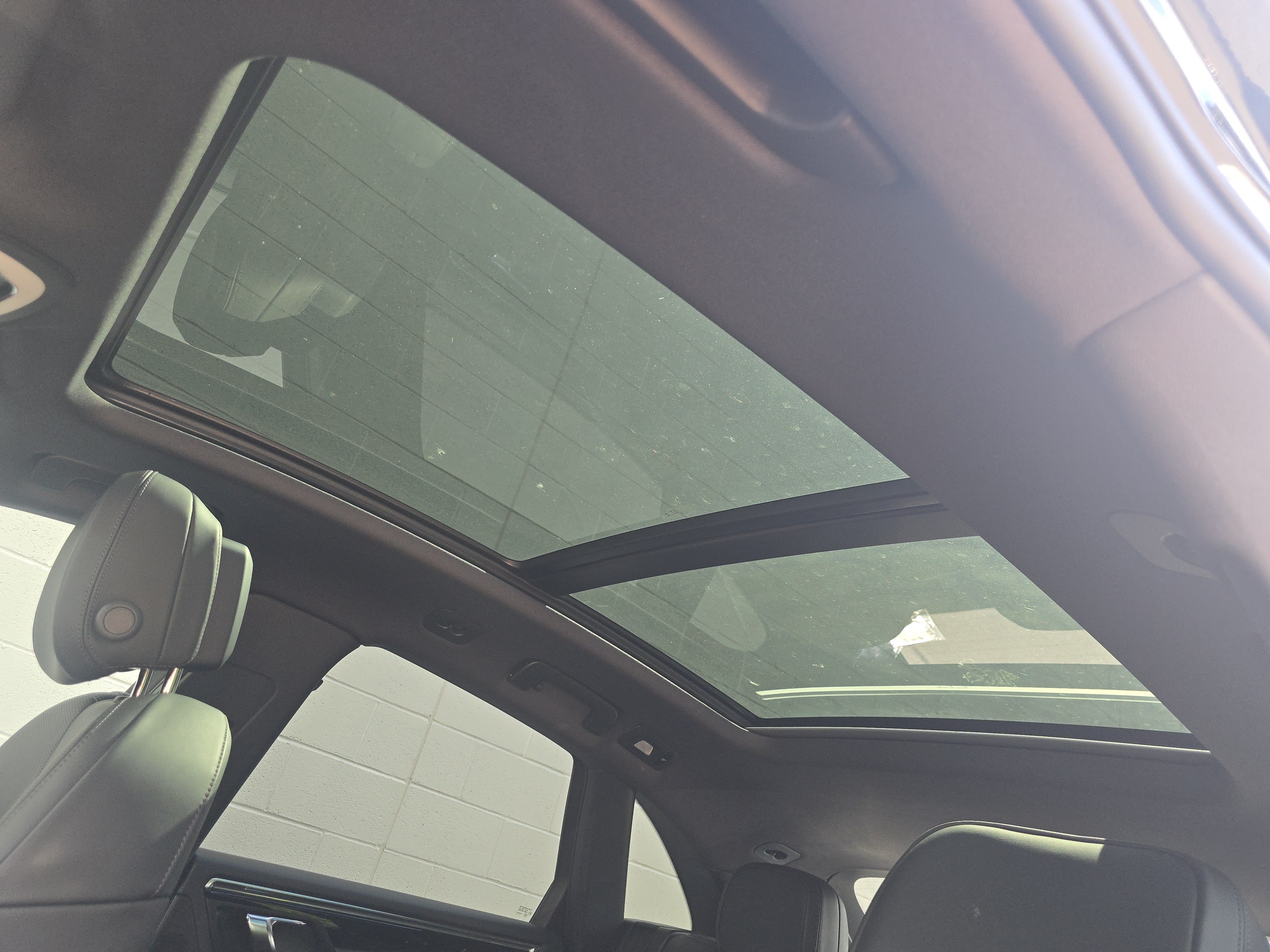 New 2026 Porsche Macan AWD/4WD image 6
