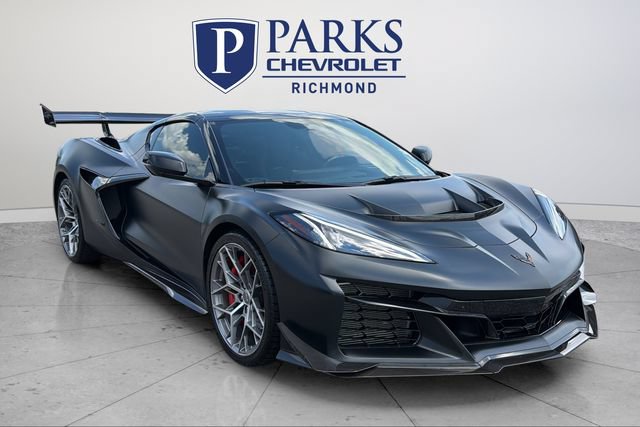 Used 2026 Chevrolet Corvette ZR1 w/ ZR1 Carbon Fiber Aero Package RWD image 1
