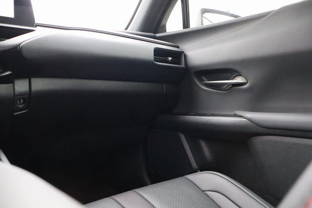 Used 2024 Lexus UX 250h F Sport image 44