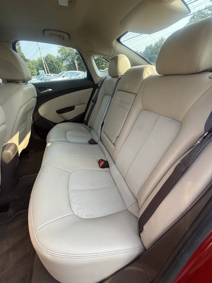 Used 2012 Buick Verano Convenience FWD image 18