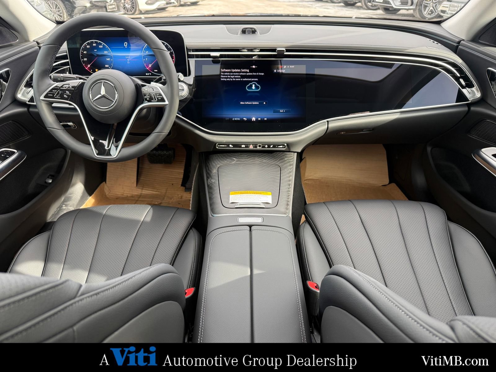 New 2026 Mercedes-Benz E 350 4MATIC Sedan image 2