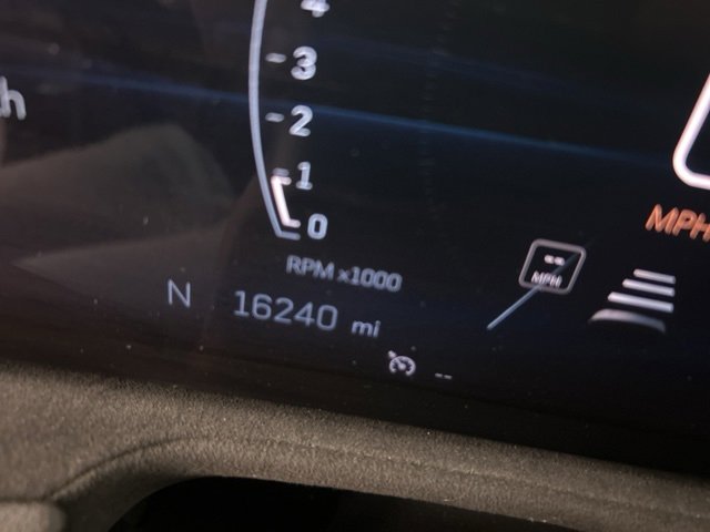 Used 2024 Cadillac XT4 Sport image 32