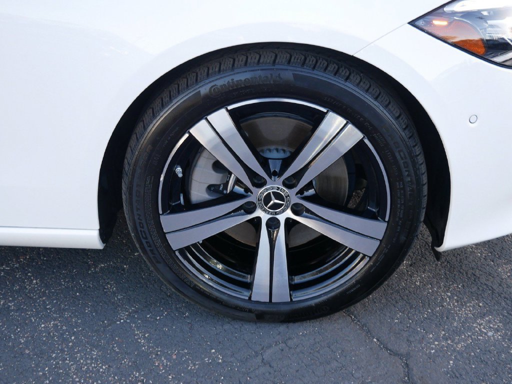 Used 2025 Mercedes-Benz C 300 4MATIC Sedan image 8