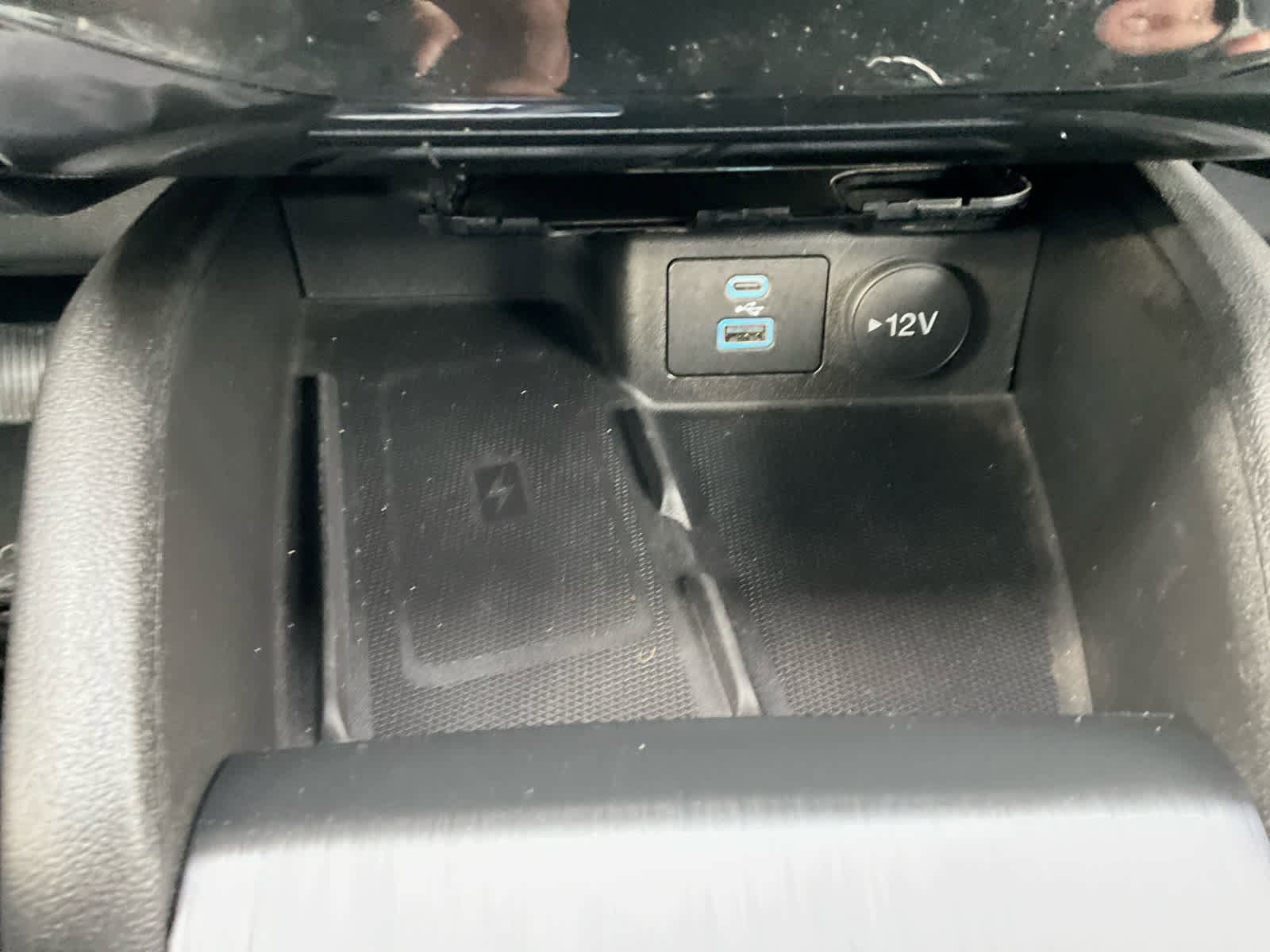 Used 2023 Ford Escape SE w/ PHEV Premium Package image 24