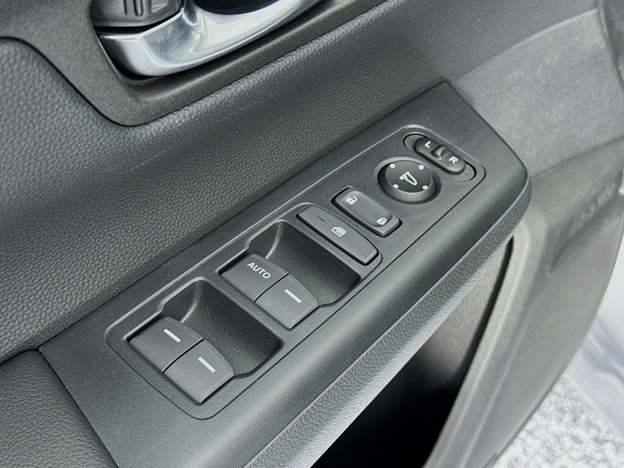 New 2026 Honda CR-V LX image 17