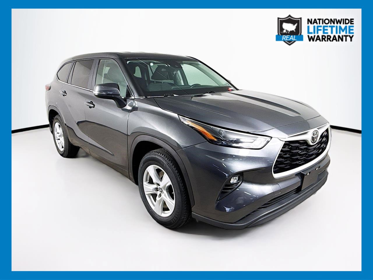 Used 2023 Toyota Highlander LE