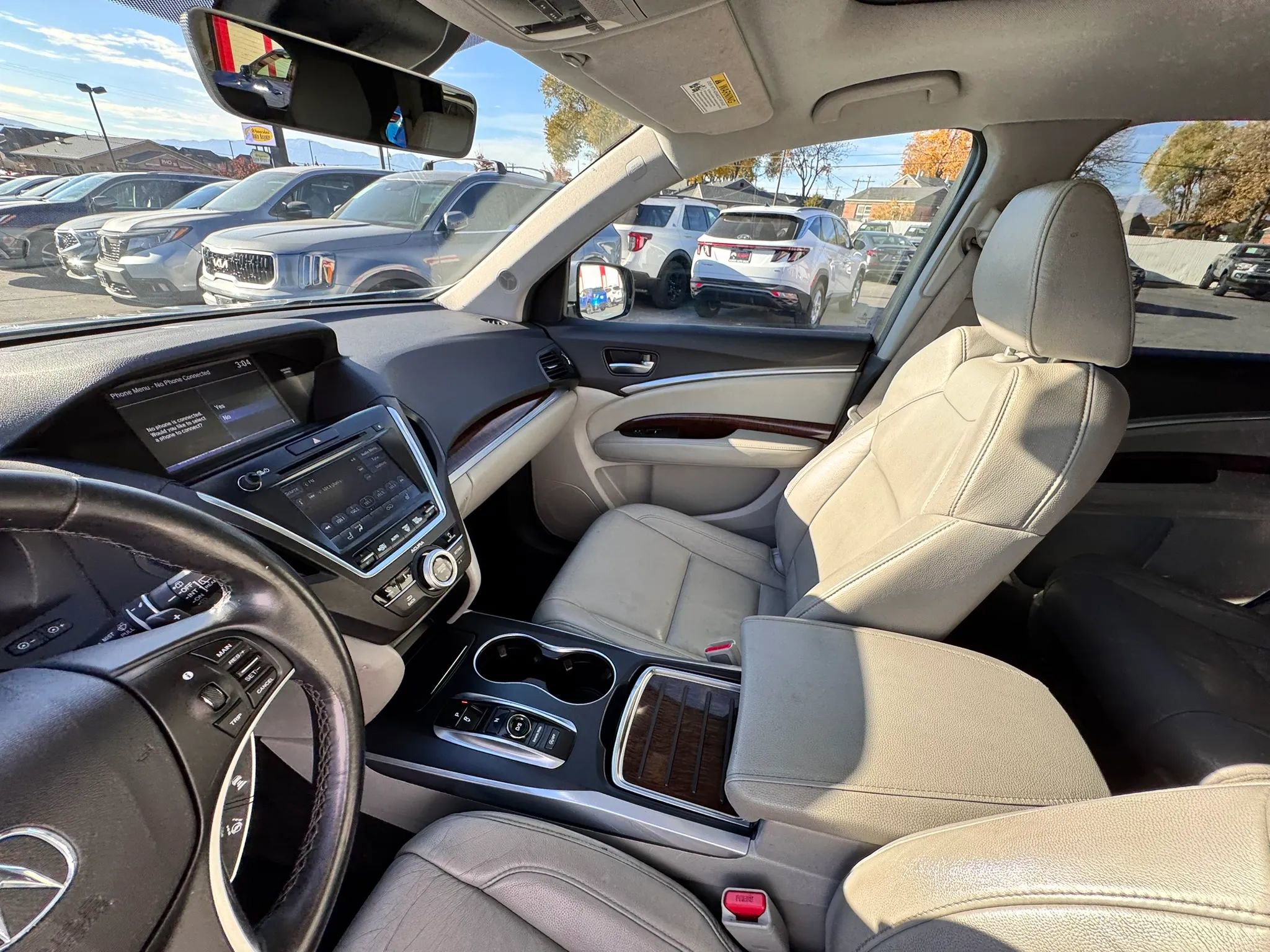 Used 2020 Acura MDX SH-AWD image 13