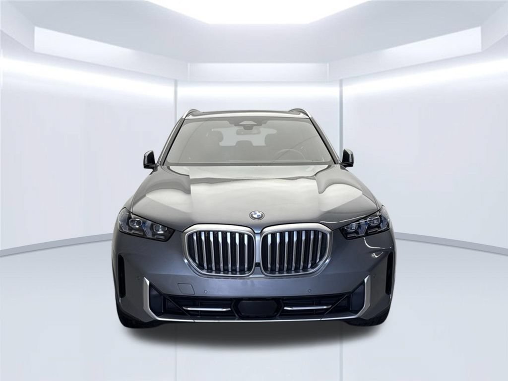 Used 2024 BMW X5 xDrive40i w/ Premium Package AWD/4WD image 10