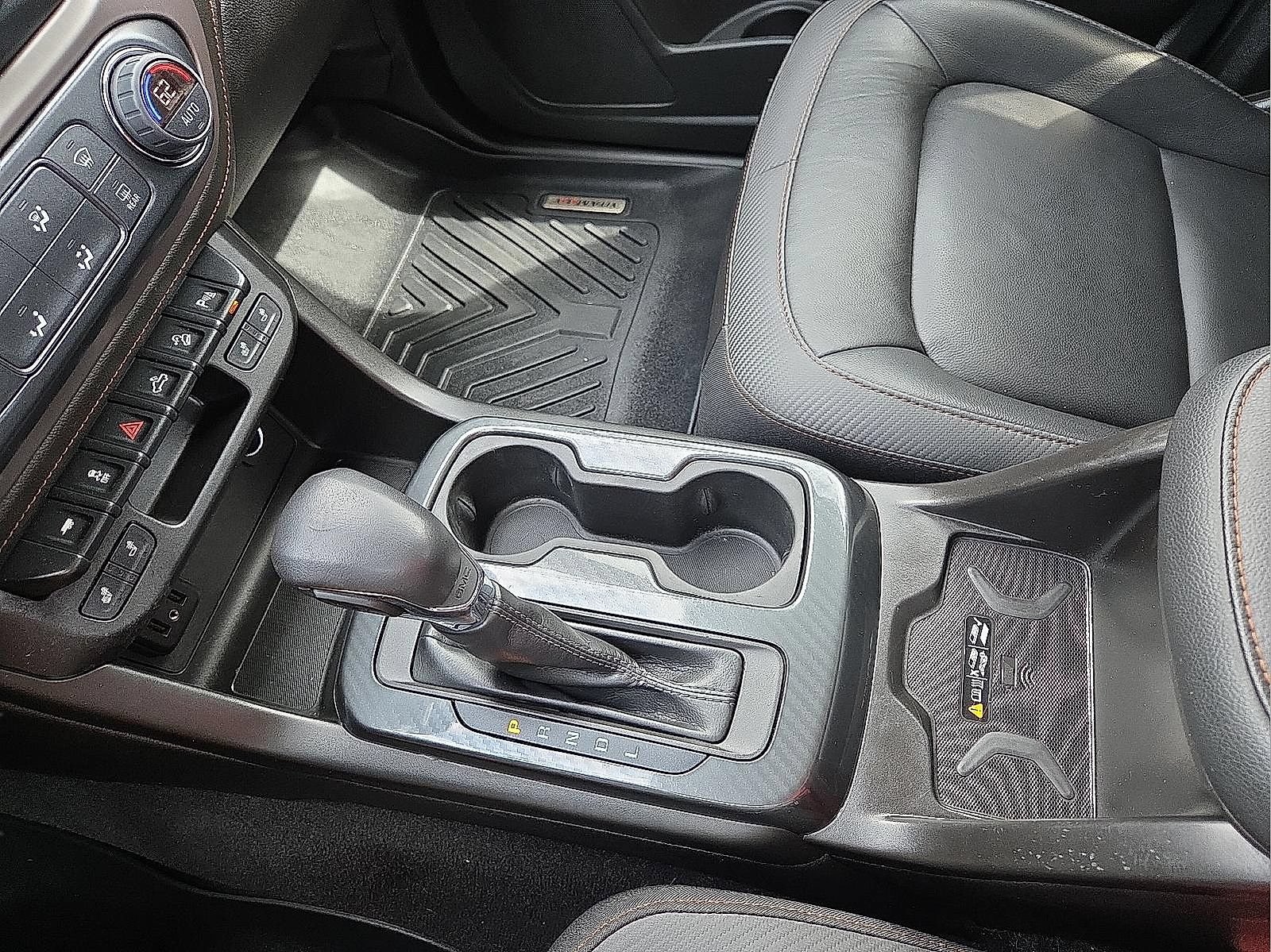 Certified 2022 GMC Canyon AT4 w/ Trailering Package AWD/4WD image 19