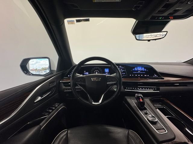Used 2022 Cadillac Escalade Premium Luxury image 20