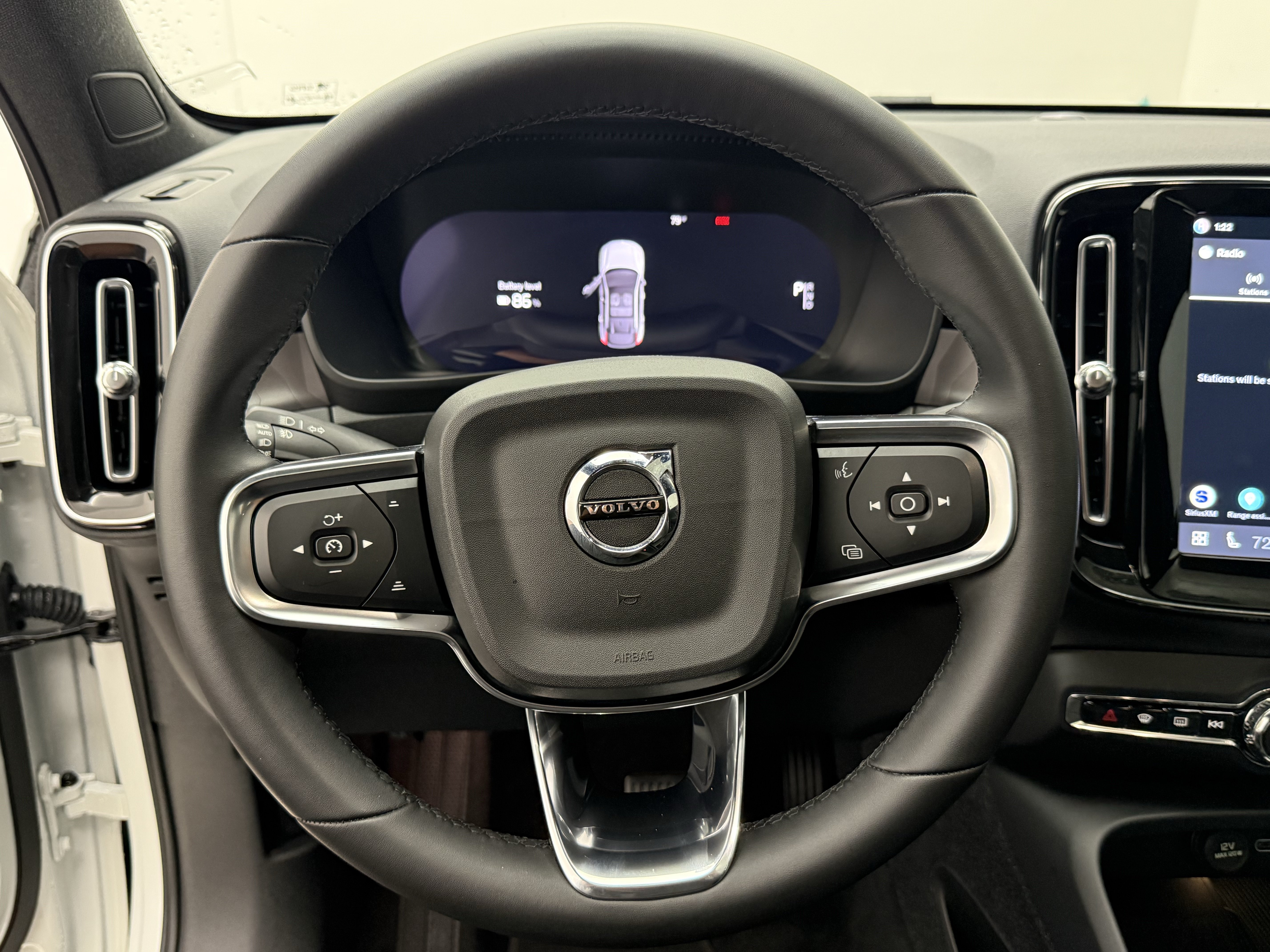 Certified 2023 Volvo C40 Recharge Core AWD/4WD image 15