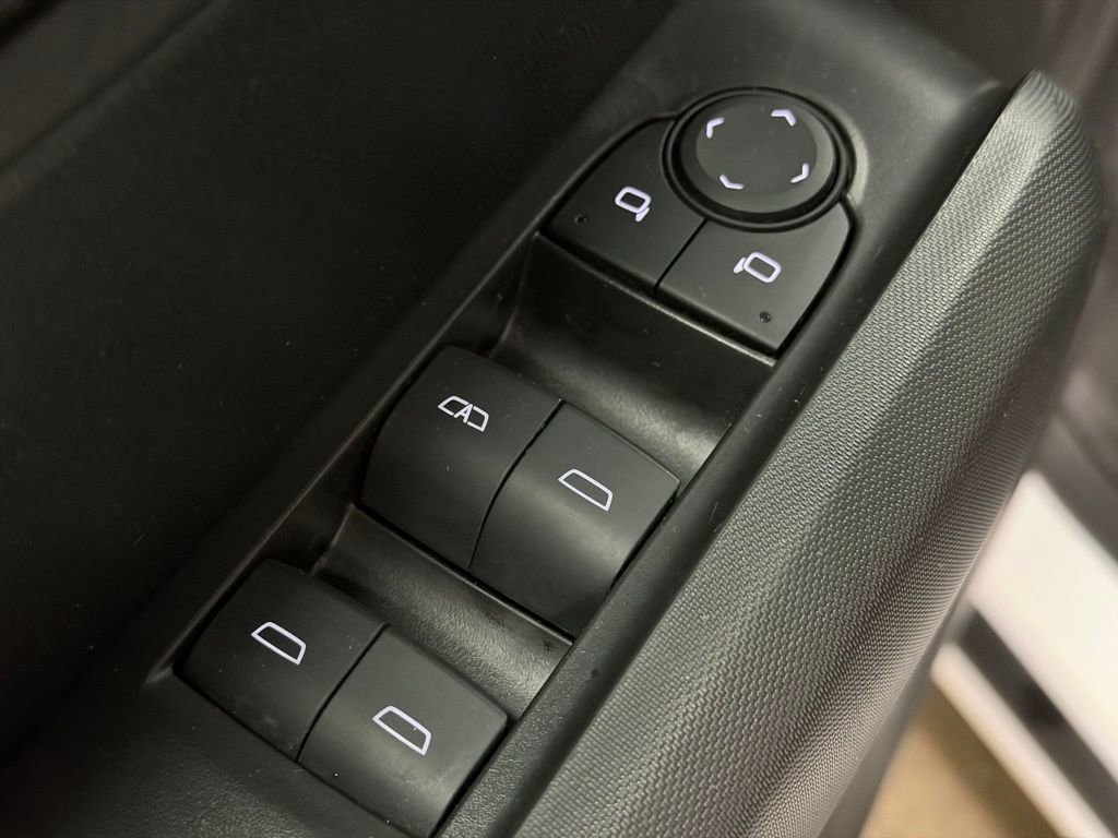 Certified 2024 GMC Canyon Elevation image 18